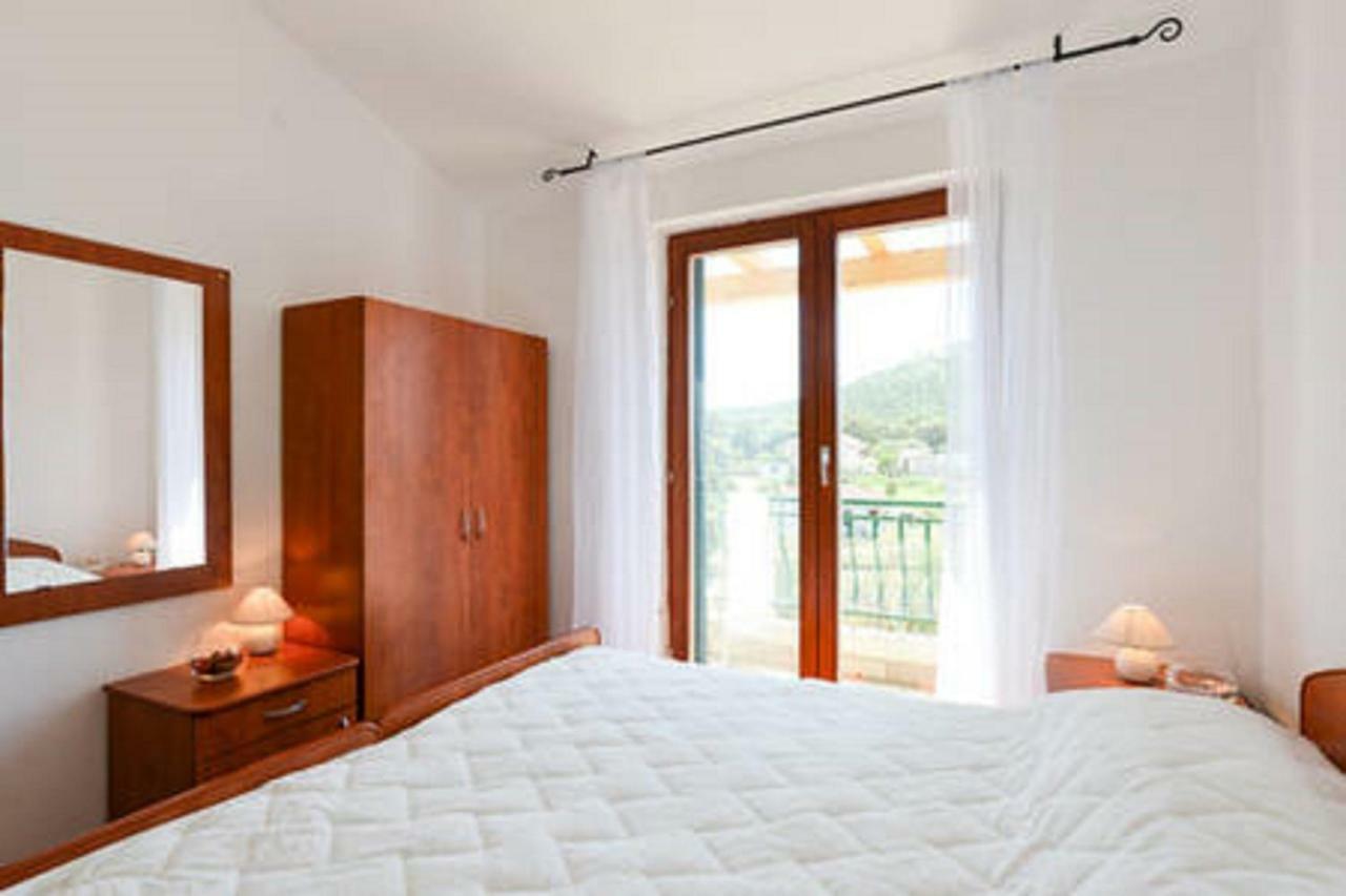 Apartments Pero Zapuntel Zewnętrze zdjęcie